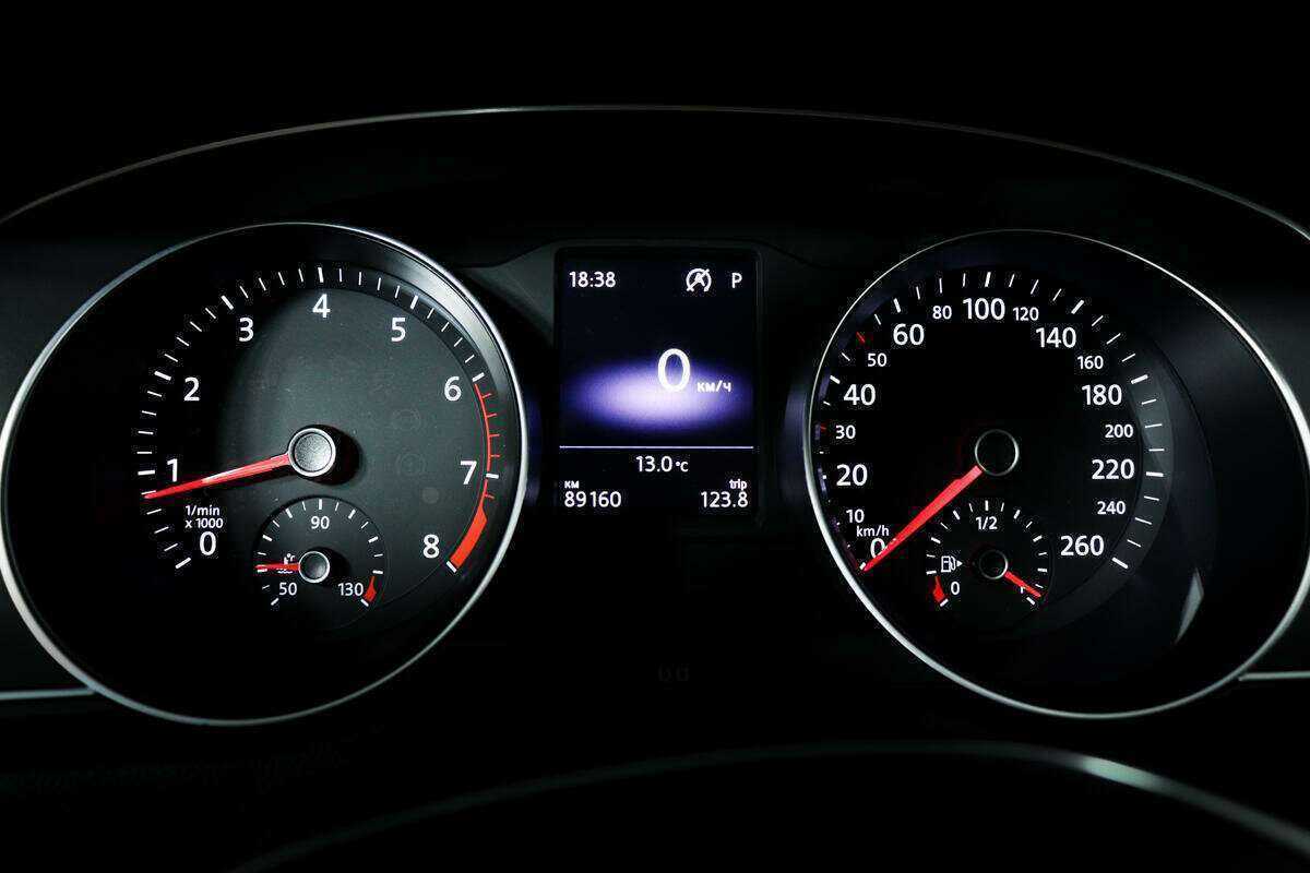 Купить Volkswagen Passat, 2016, 89 158 км, фото №10