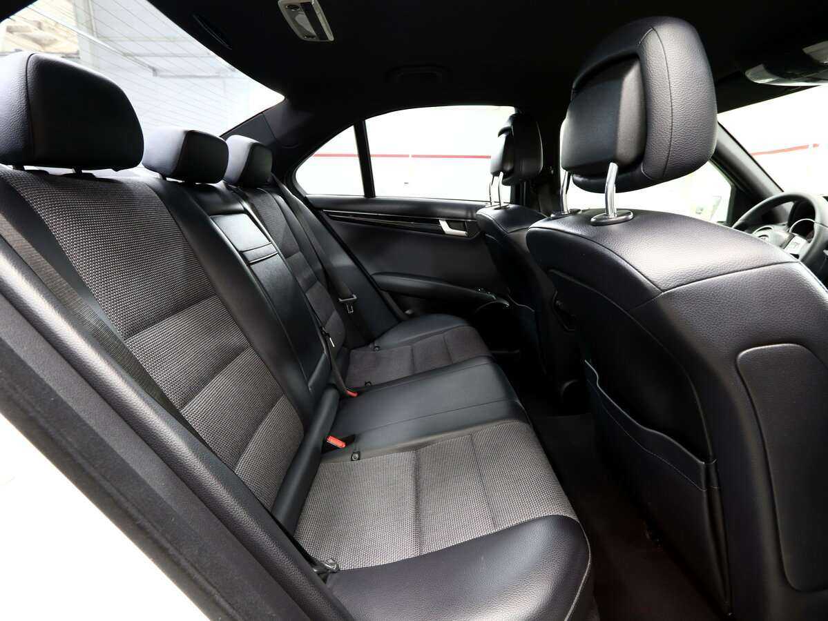 Купить Mercedes-Benz C-Класс 180, 2012, 180 000 км, фото №14