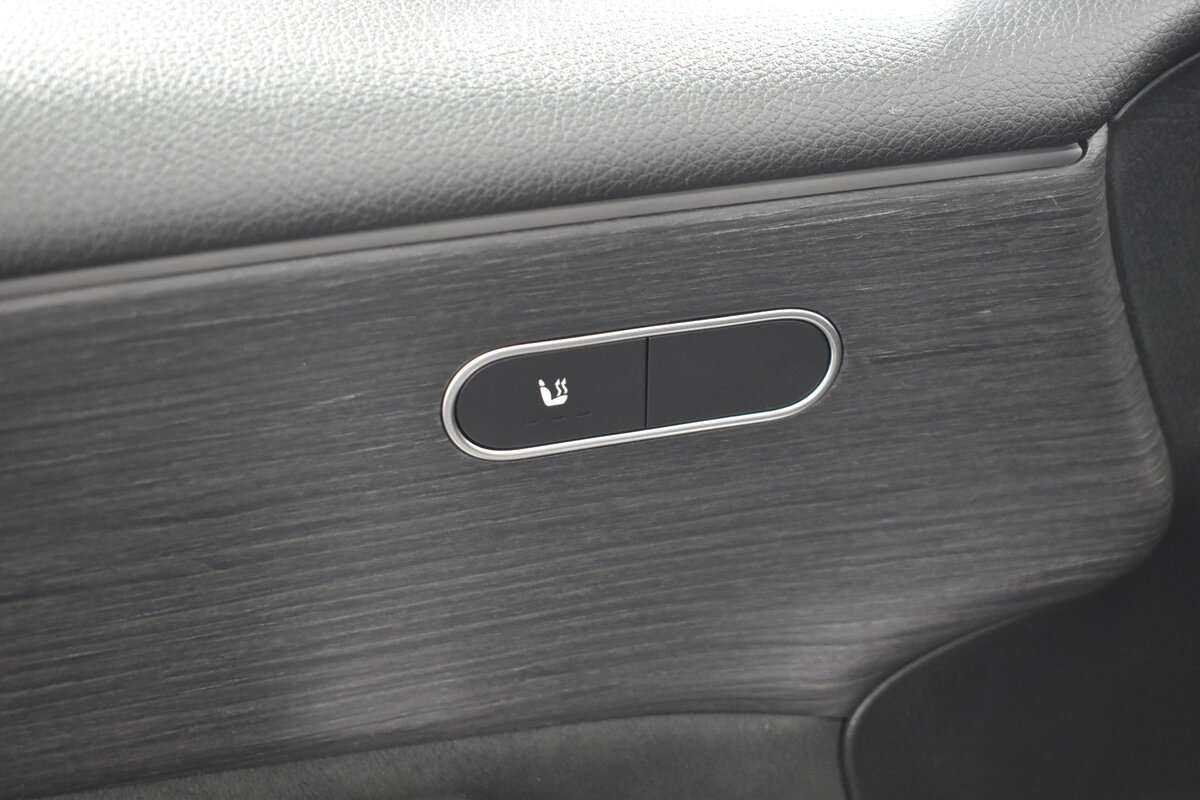 Купить Mercedes-Benz A-Класс 200, 2018, 77 800 км, фото №9