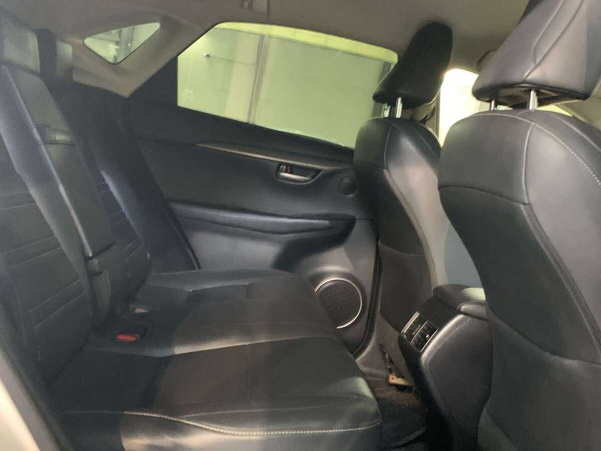 Купить Lexus NX 200, 2014, 131 374 км, фото №13