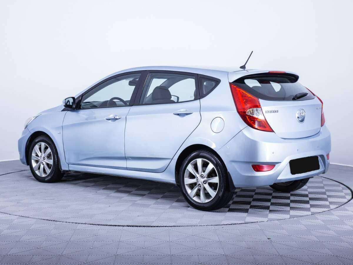 Купить Hyundai Solaris, 2012, 132 942 км, фото №7