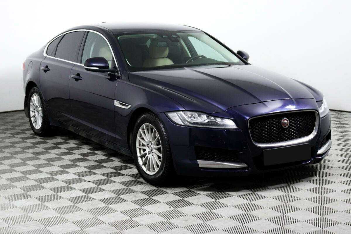 Jaguar XF