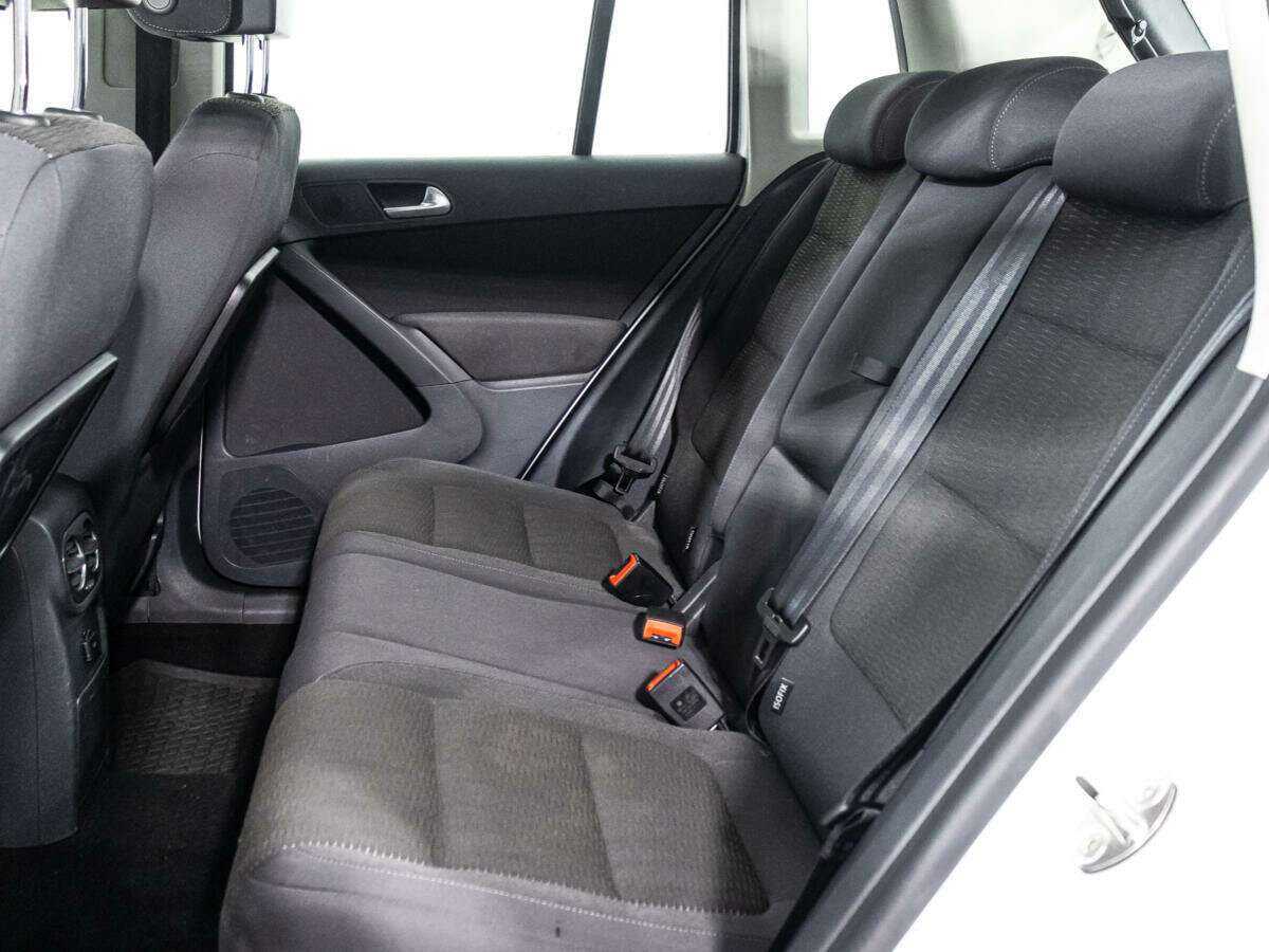Купить Volkswagen Tiguan, 2015, 119 633 км, фото №10