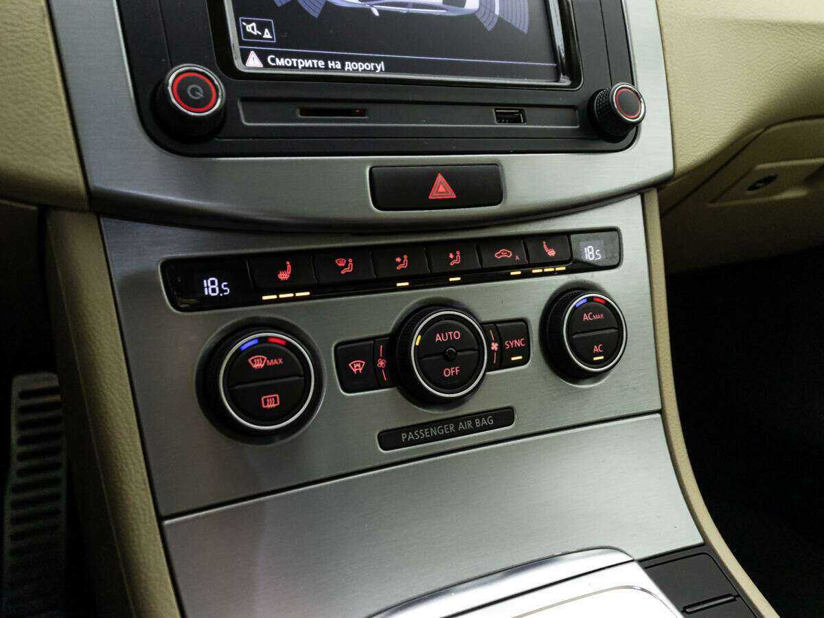 Купить Volkswagen Passat CC, 2012, 275 920 км, фото №16