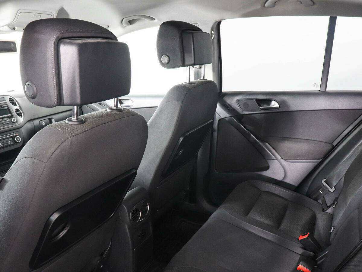 Купить Volkswagen Tiguan, 2012, 169 919 км, фото №12