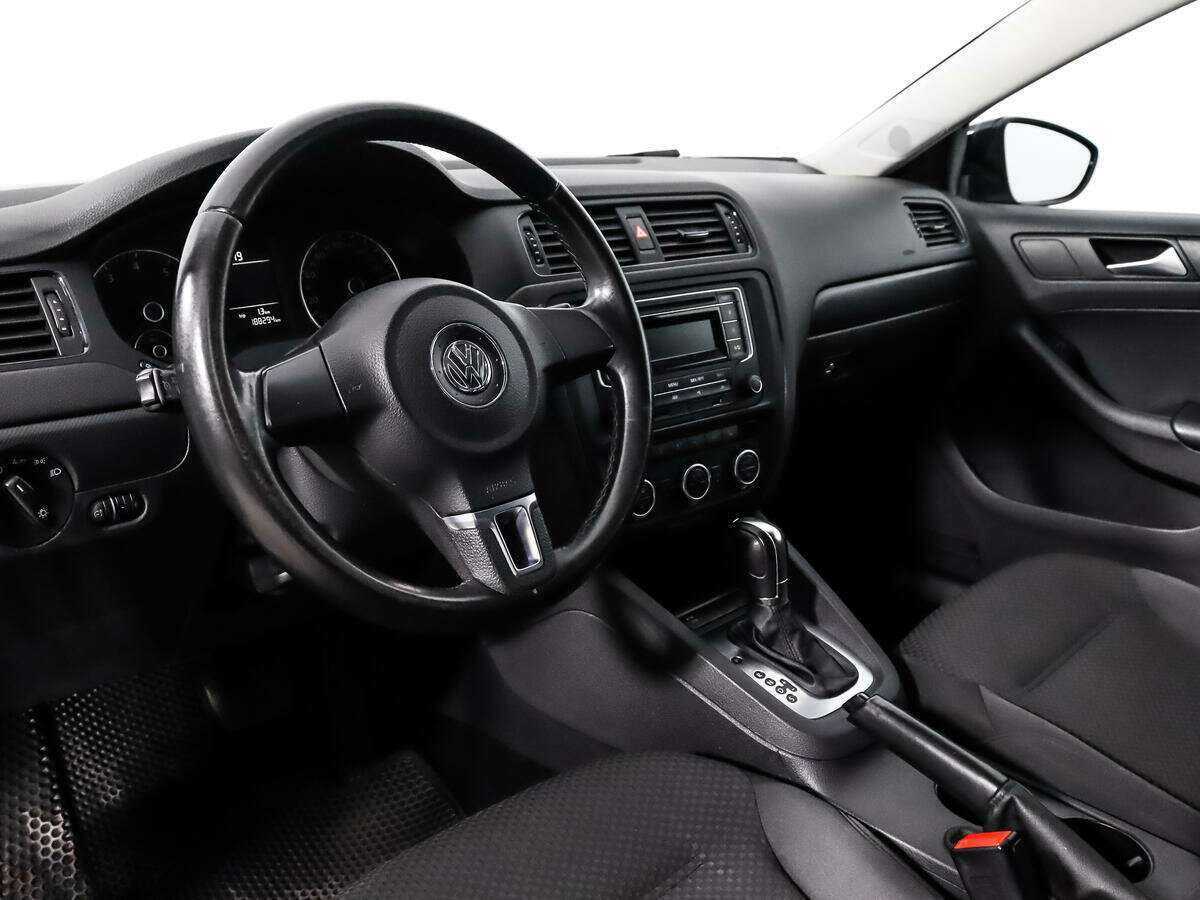 Купить Volkswagen Jetta, 2014, 188 293 км, фото №9
