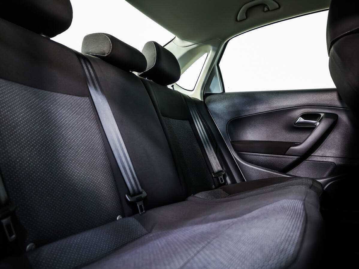 Купить Volkswagen Polo, 2016, 110 557 км, фото №11