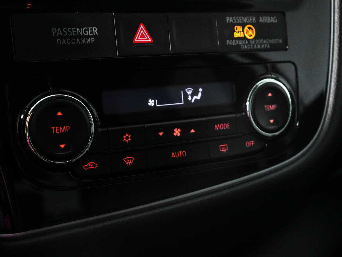 Купить Mitsubishi Outlander, 2016, 88 000 км, фото №16