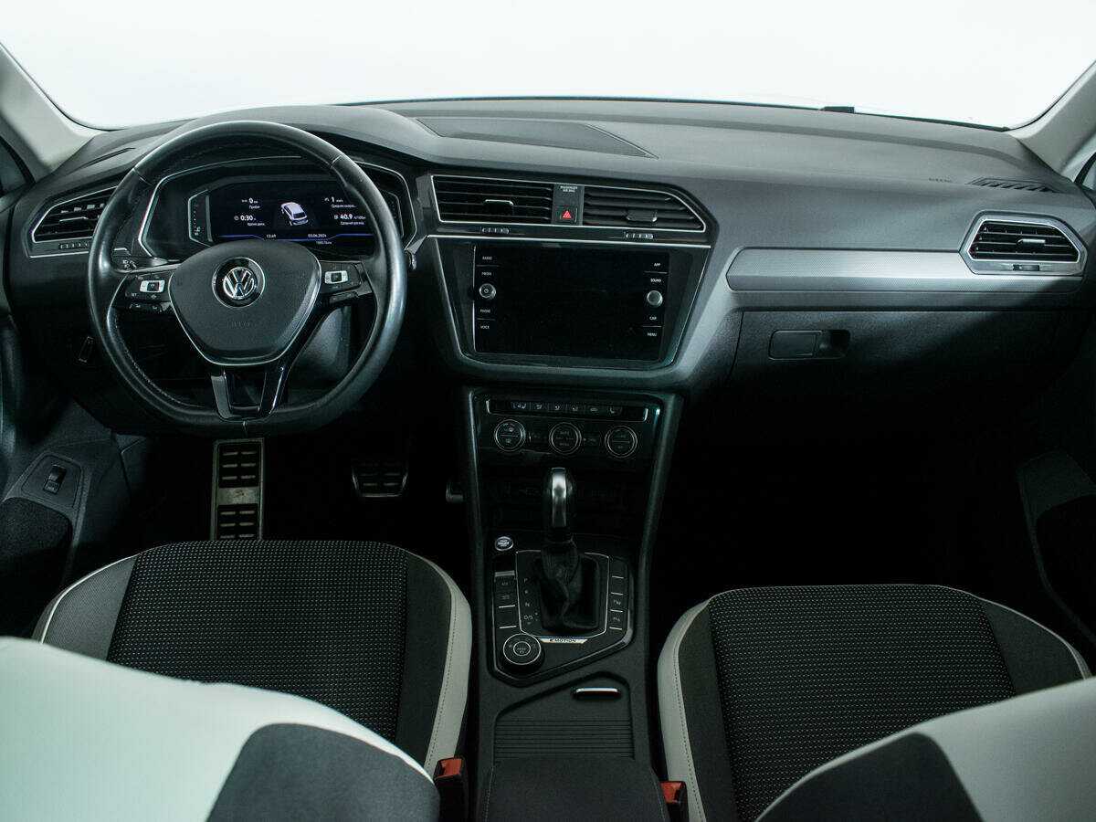 Купить Volkswagen Tiguan, 2020, 108 503 км, фото №12