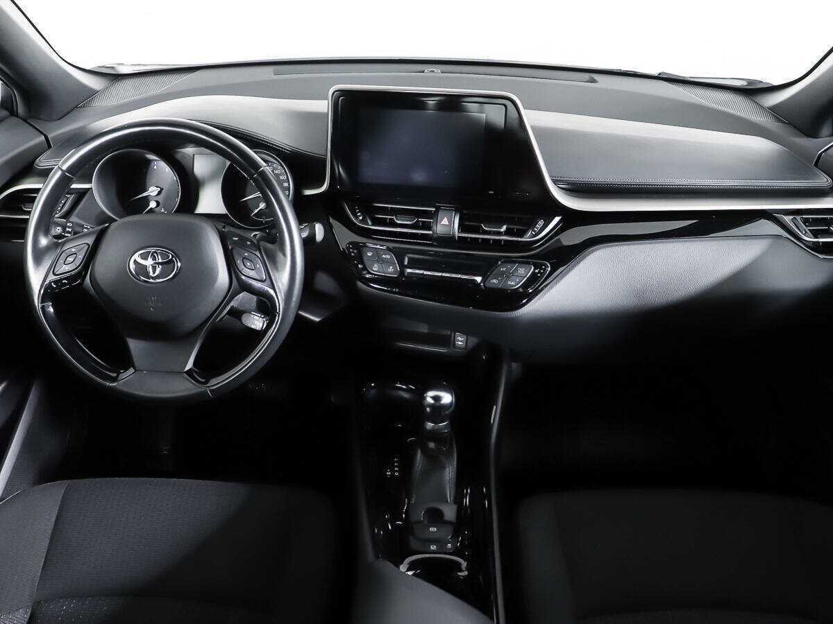 Купить Toyota C-HR, 2018, 52 185 км, фото №11