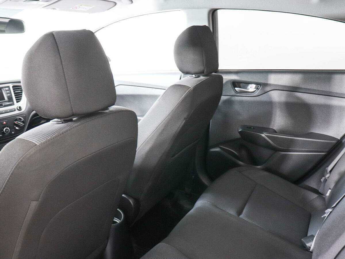 Купить Hyundai Solaris, 2020, 50 235 км, фото №12