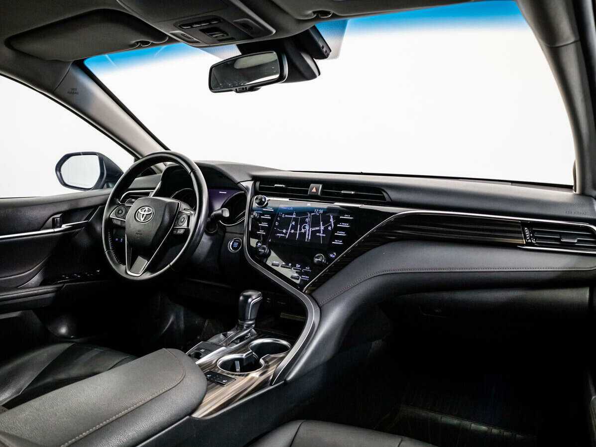 Купить Toyota Camry, 2018, 169 924 км, фото №8