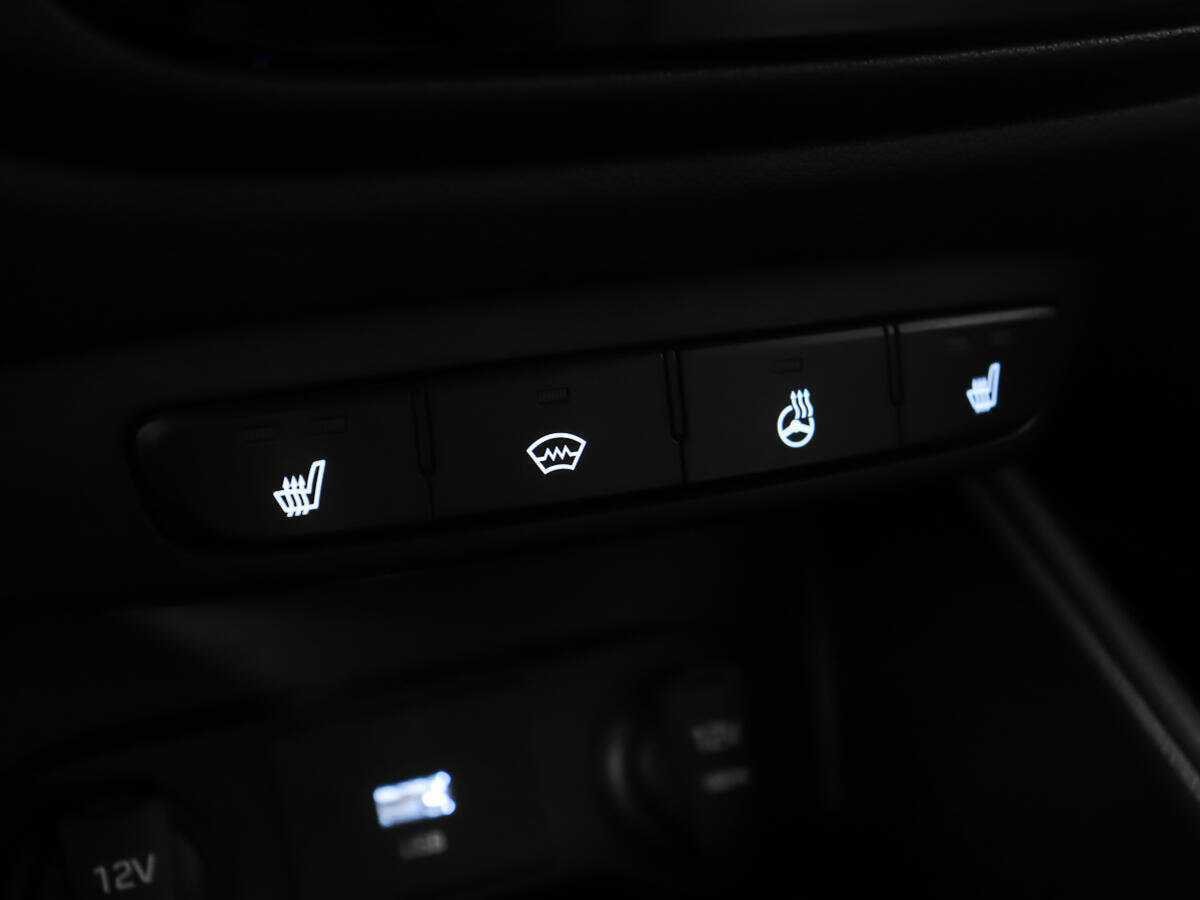 Купить Hyundai Solaris, 2022, 45 761 км, фото №21