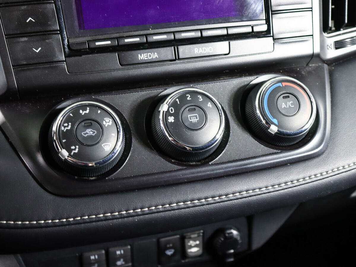 Купить Toyota RAV4, 2018, 14 000 км, фото №17