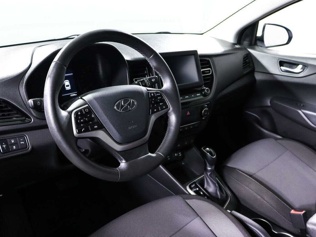 Купить Hyundai Solaris, 2020, 17 359 км, фото №14