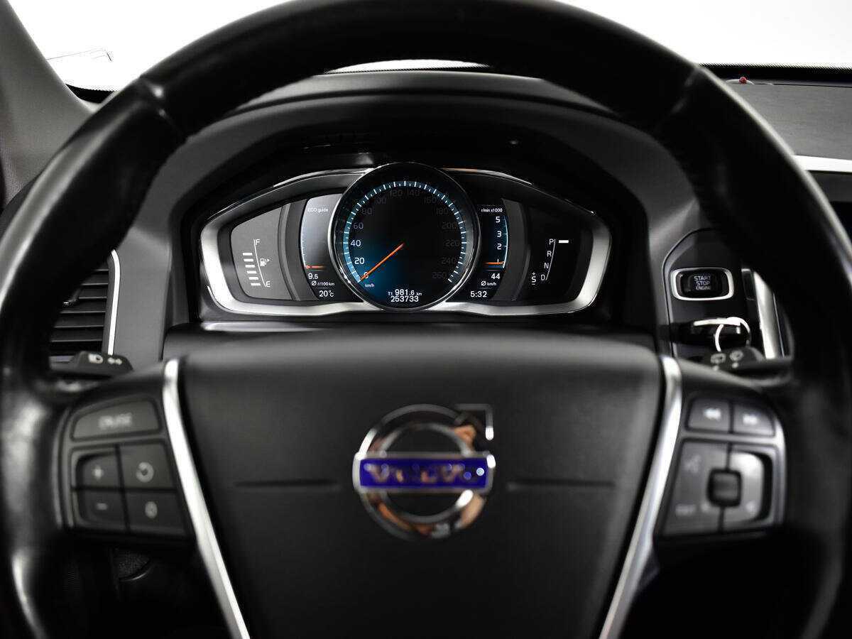 Купить Volvo XC60, 2016, 253 732 км, фото №11