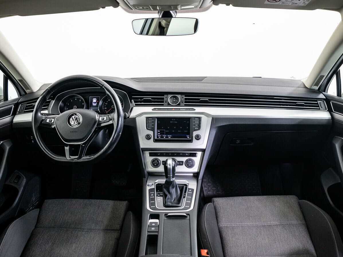 Купить Volkswagen Passat, 2016, 78 853 км, фото №11