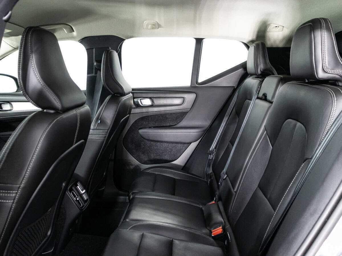 Купить Volvo XC40, 2020, 84 475 км, фото №10