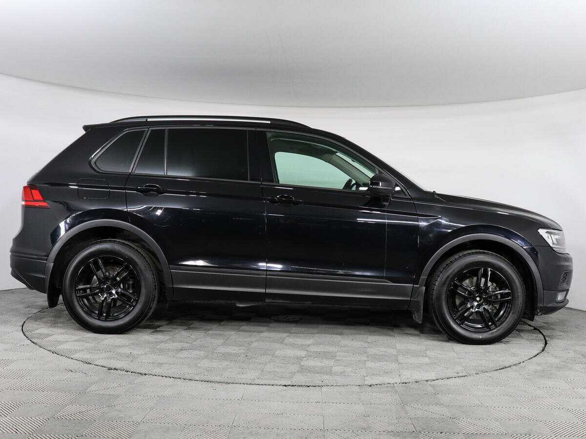 Купить Volkswagen Tiguan, 2019, 172 740 км, фото №4