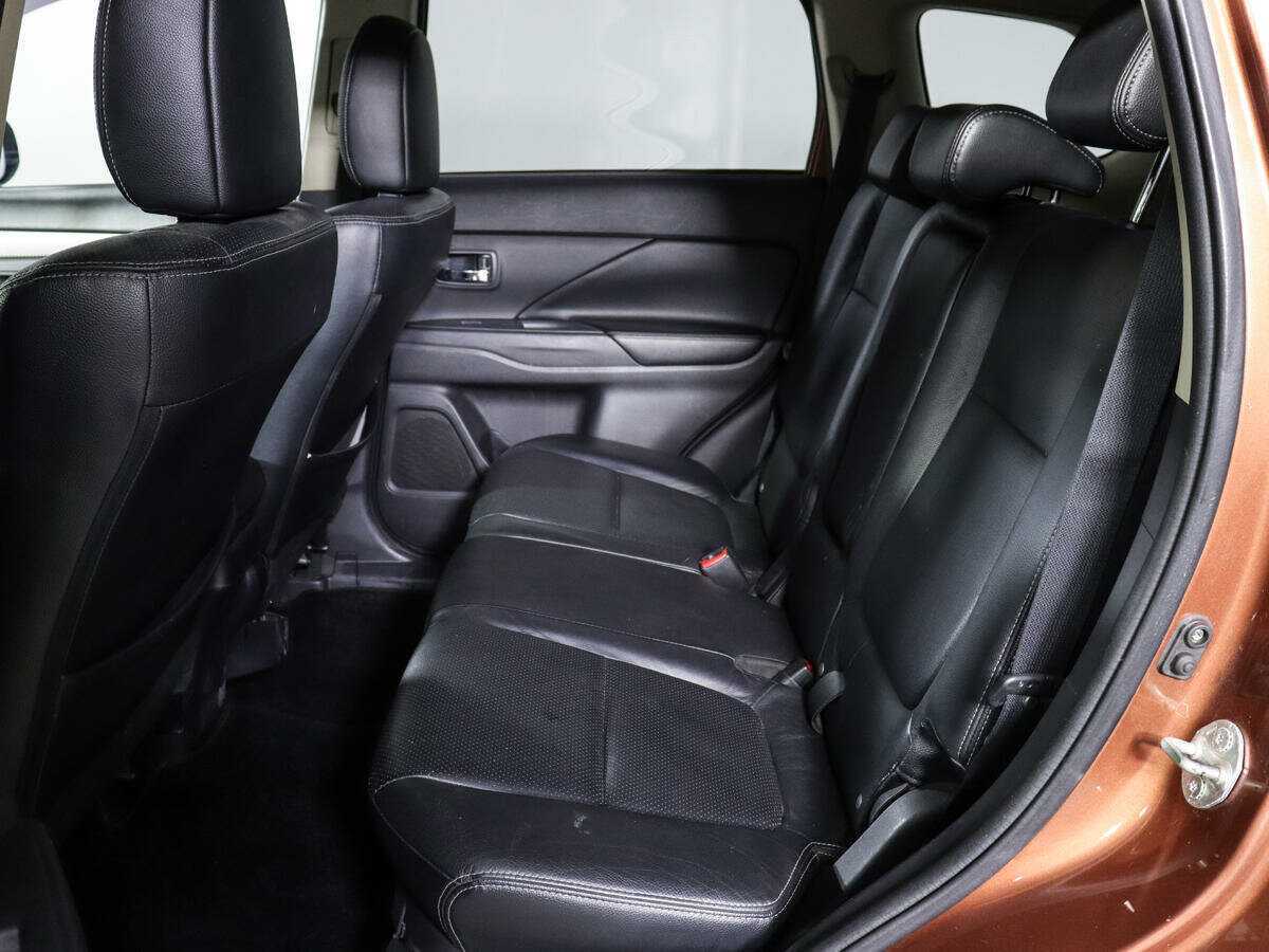 Купить Mitsubishi Outlander, 2012, 167 633 км, фото №9