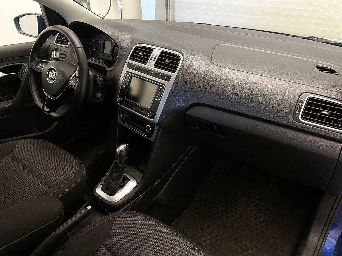 Купить Volkswagen Polo, 2018, 51 240 км, фото №7