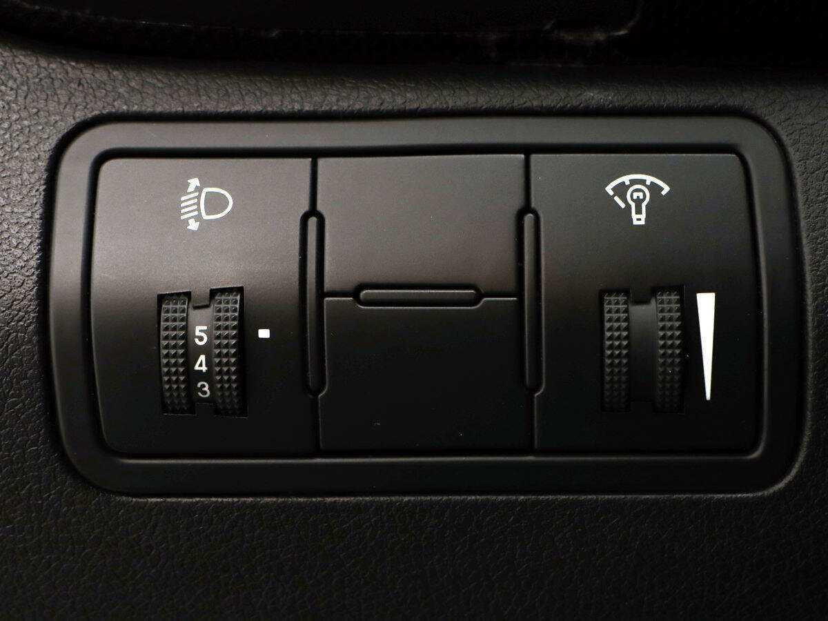 Купить Hyundai Solaris, 2013, 115 978 км, фото №12