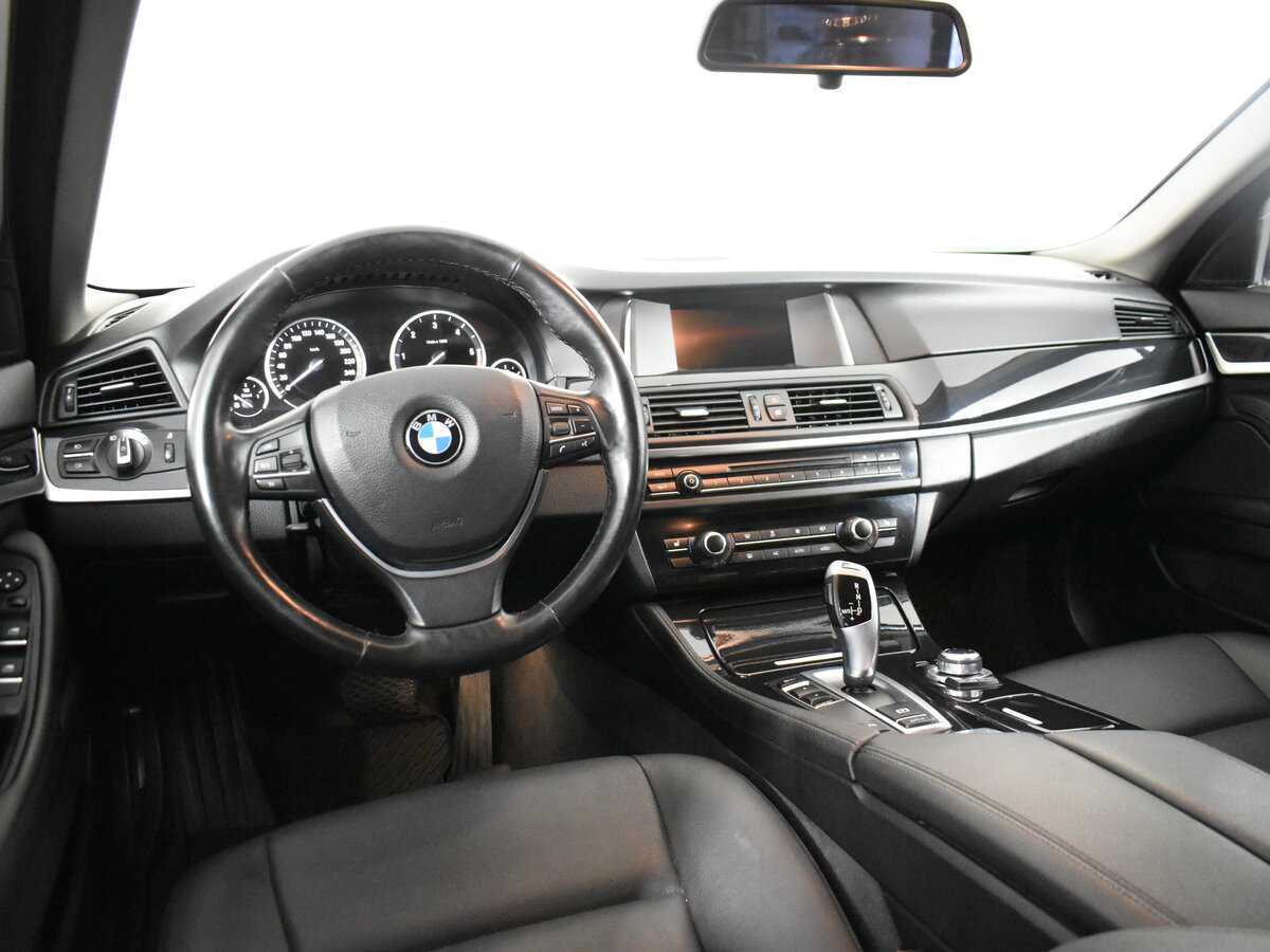 Купить BMW 5 серии 520d, 2016, 174 365 км, фото №11