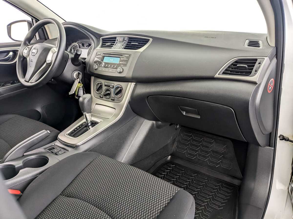 Купить Nissan Sentra, 2015, 76 154 км, фото №9