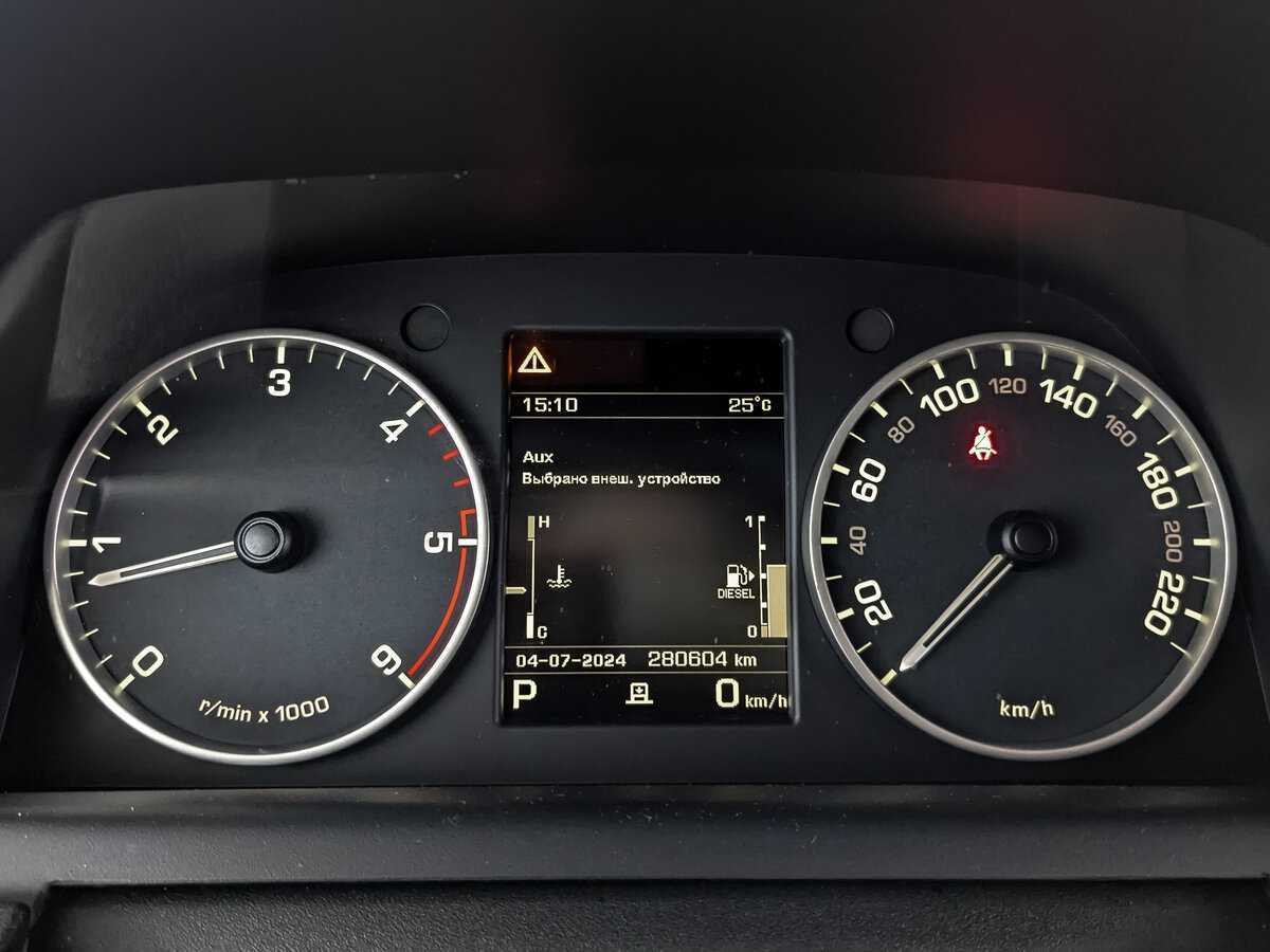 Купить Land Rover Discovery, 2014, 280 601 км, фото №12