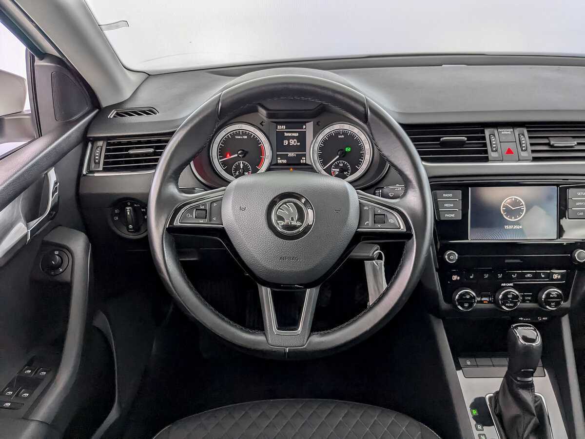 Купить Skoda Octavia, 2017, 98 782 км, фото №17