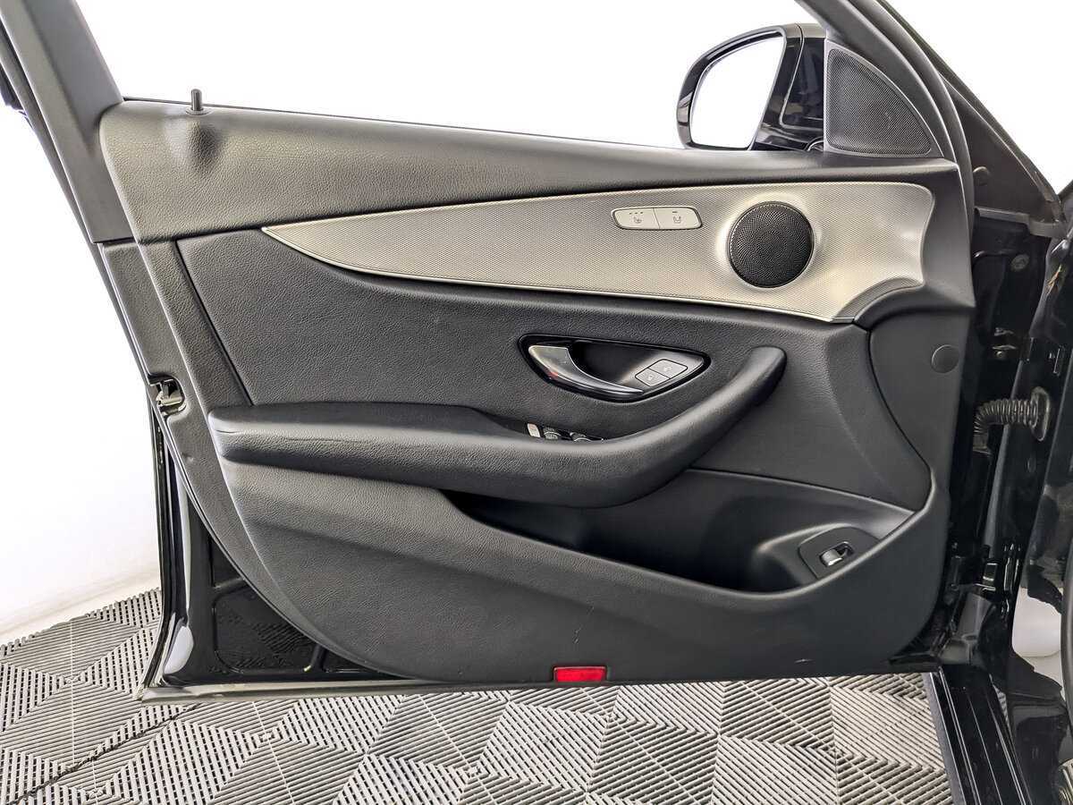 Купить Mercedes-Benz E-Класс 200, 2018, 201 203 км, фото №15