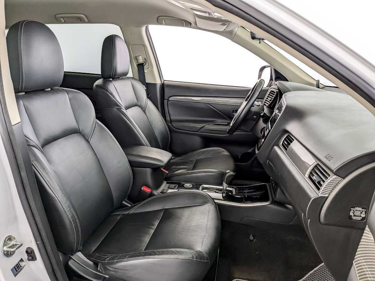 Купить Mitsubishi Outlander, 2019, 140 000 км, фото №20