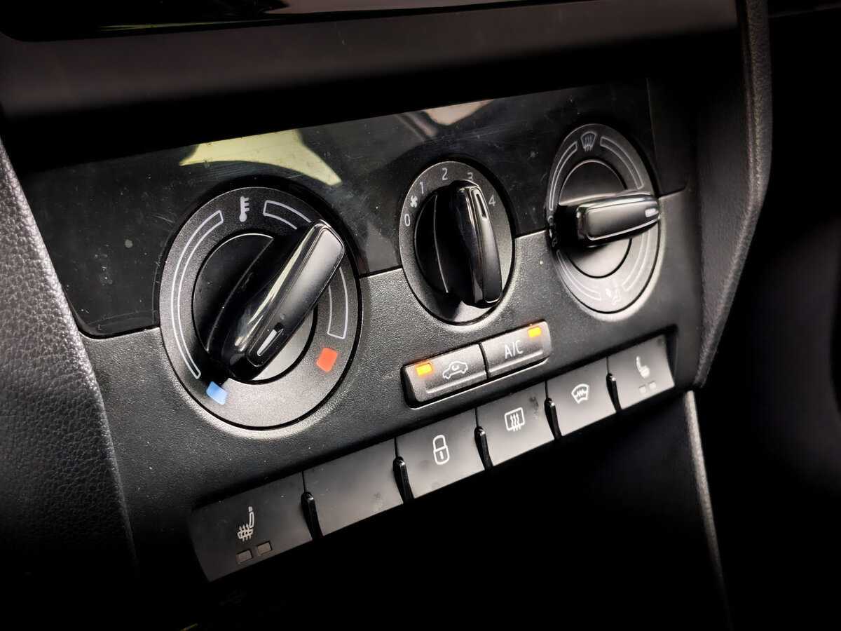 Купить Skoda Rapid, 2018, 111 290 км, фото №22