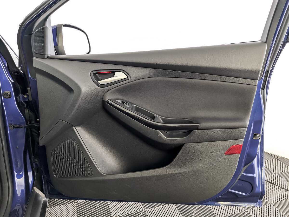 Купить Ford Focus, 2017, 165 130 км, фото №20