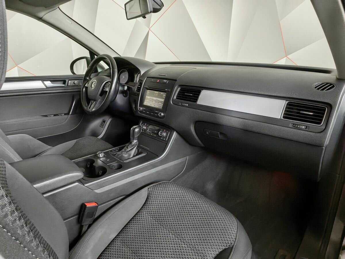 Купить Volkswagen Touareg, 2012, 186 000 км, фото №8