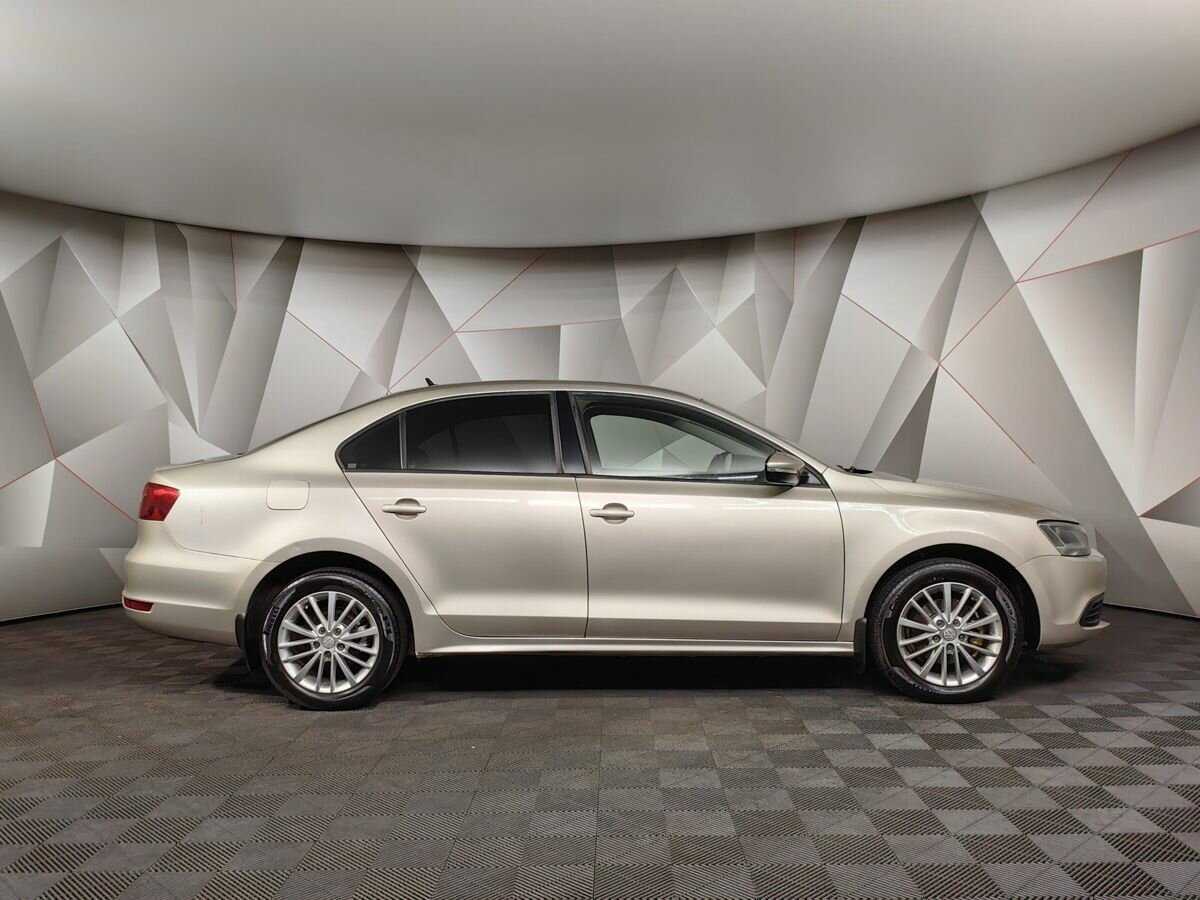 Купить Volkswagen Jetta, 2012, 174 887 км, фото №6
