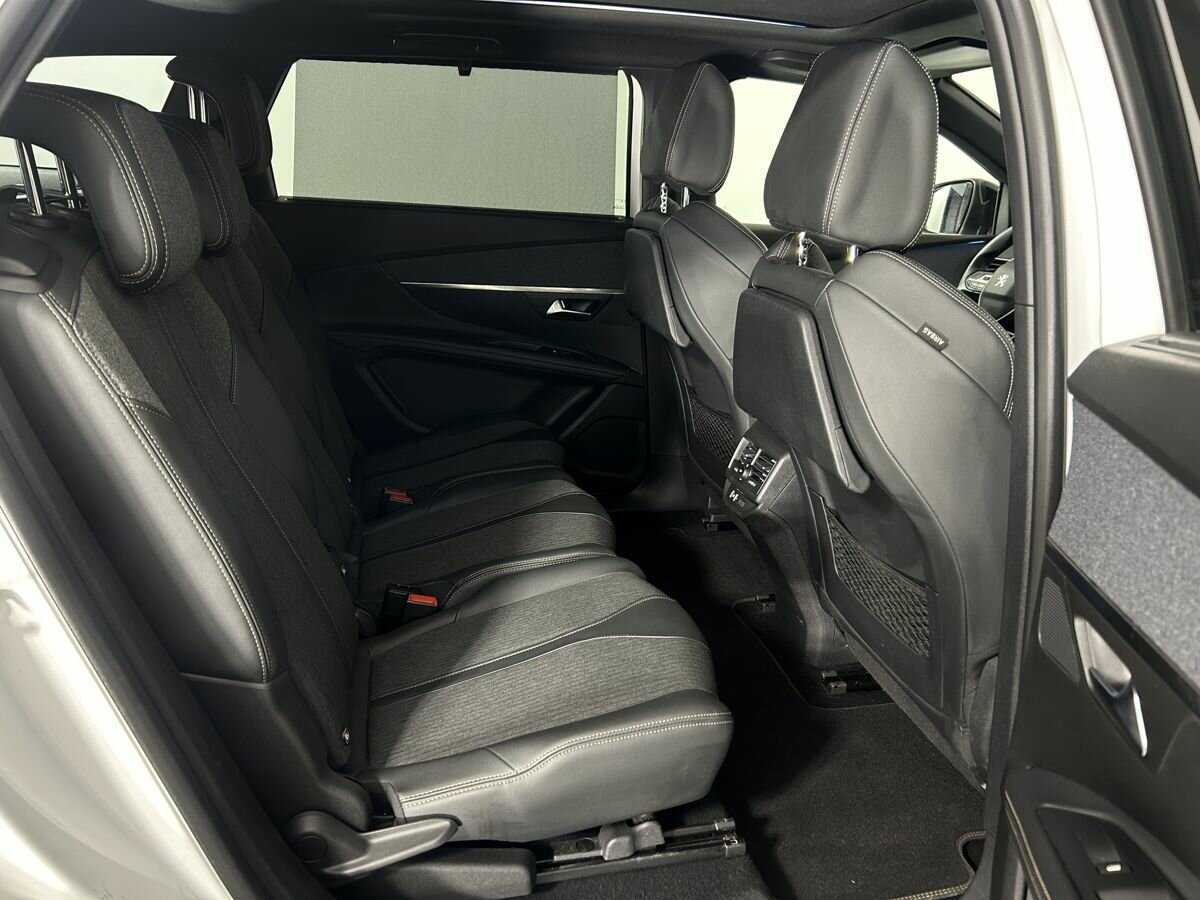 Купить Peugeot 5008, 2020, 71 727 км, фото №15
