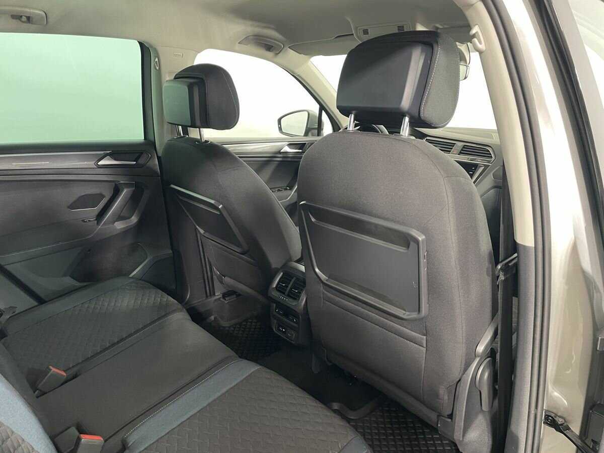 Купить Volkswagen Tiguan, 2019, 79 451 км, фото №16