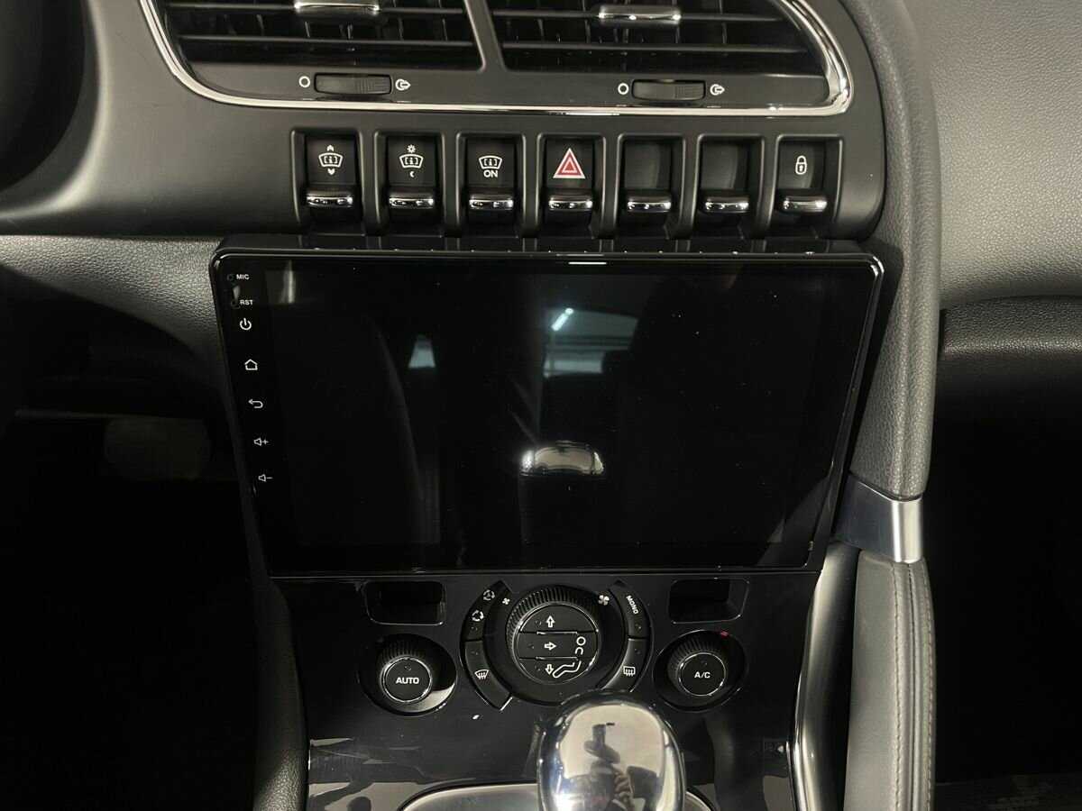 Купить Peugeot 3008, 2012, 168 747 км, фото №12