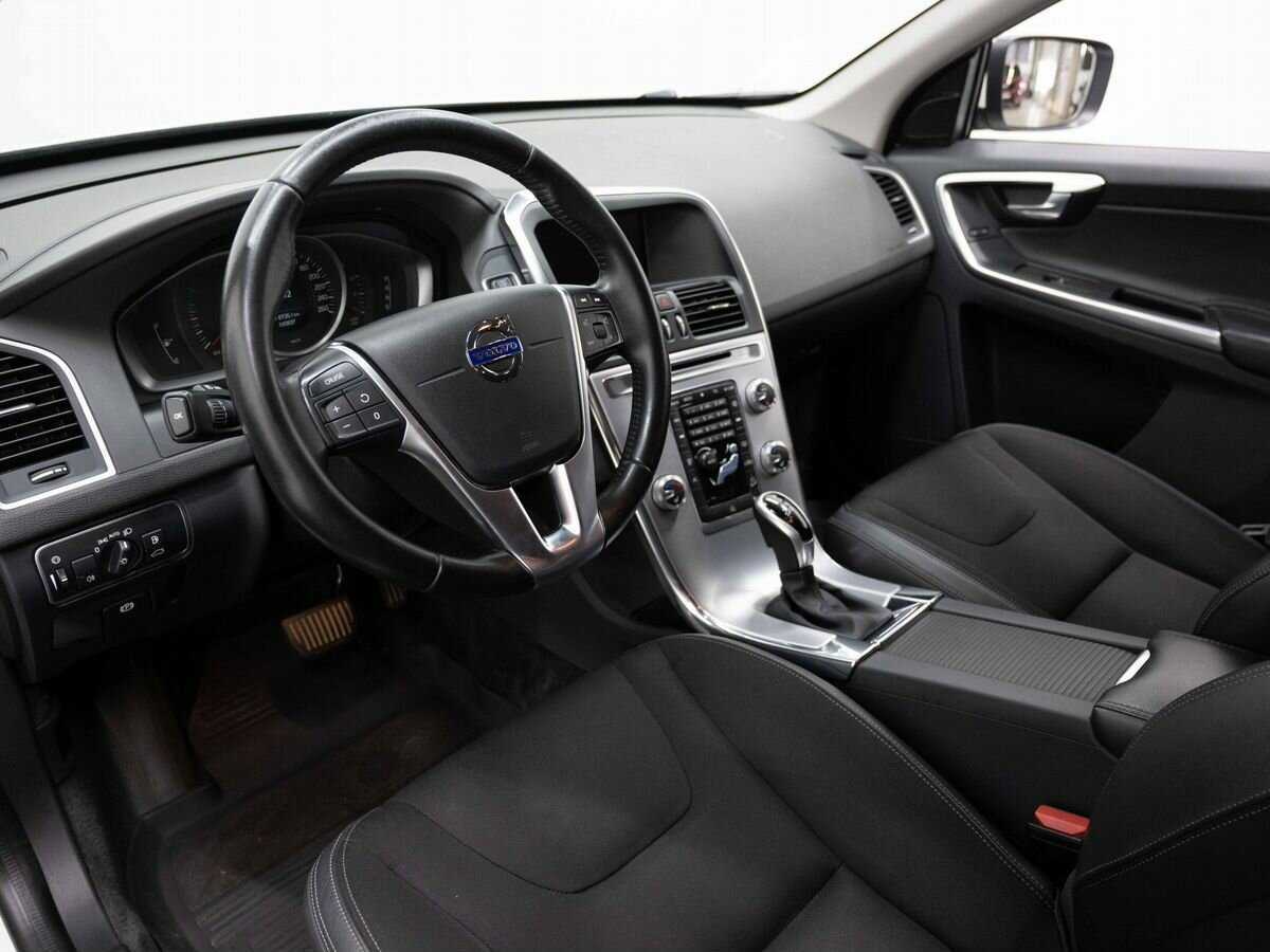 Купить Volvo XC60, 2017, 100 800 км, фото №7