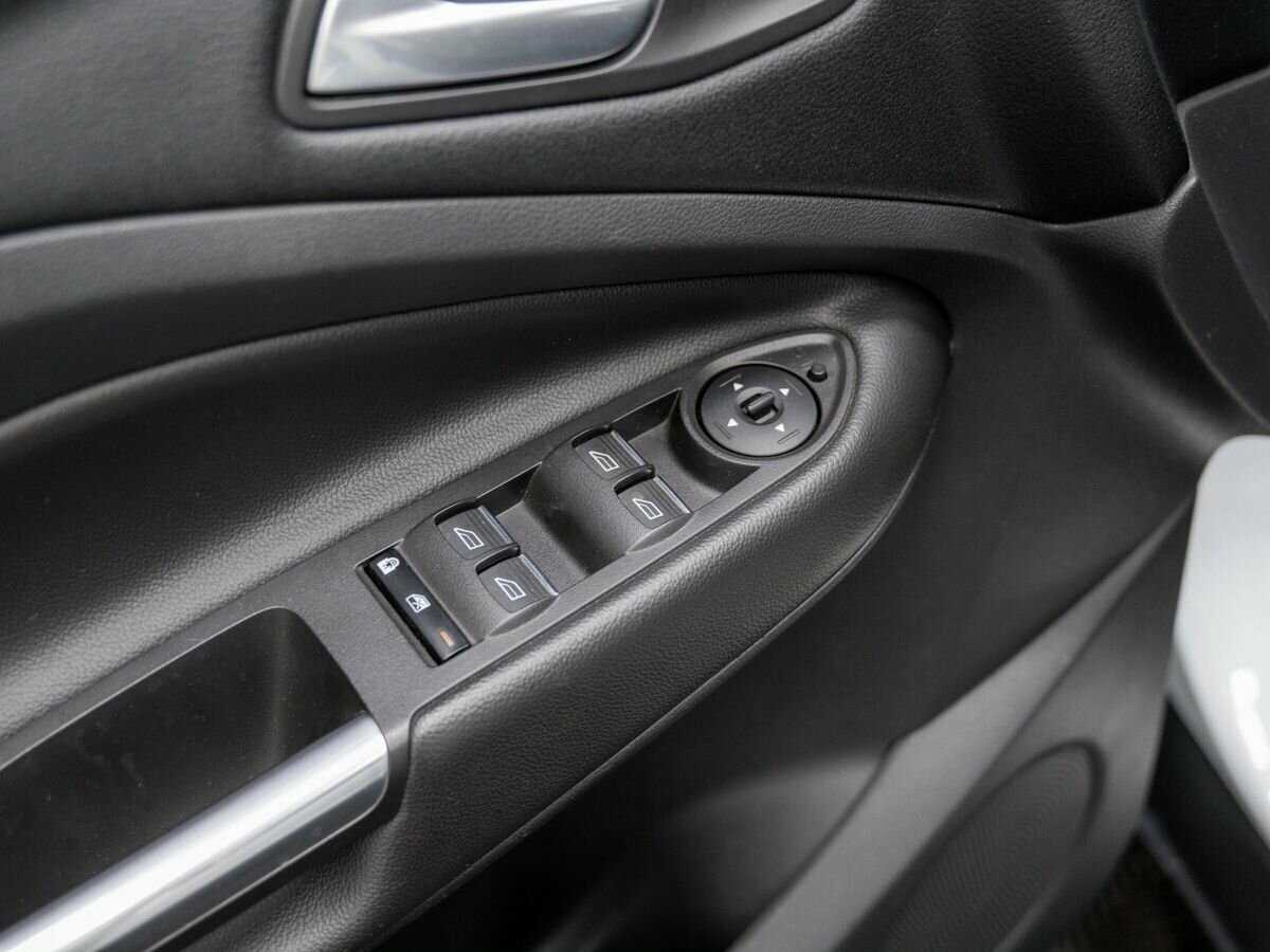 Купить Ford Kuga, 2016, 178 000 км, фото №15