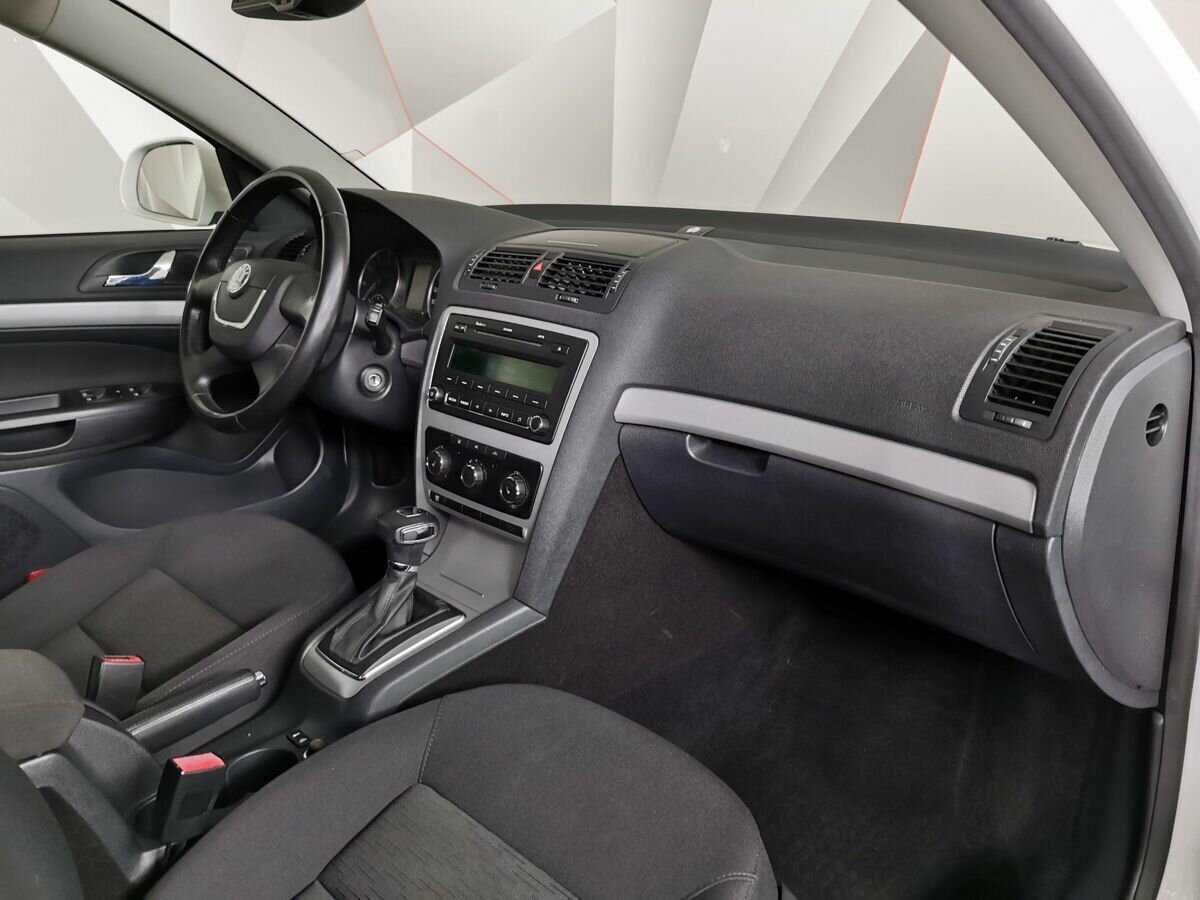 Купить Skoda Octavia, 2012, 127 851 км, фото №9