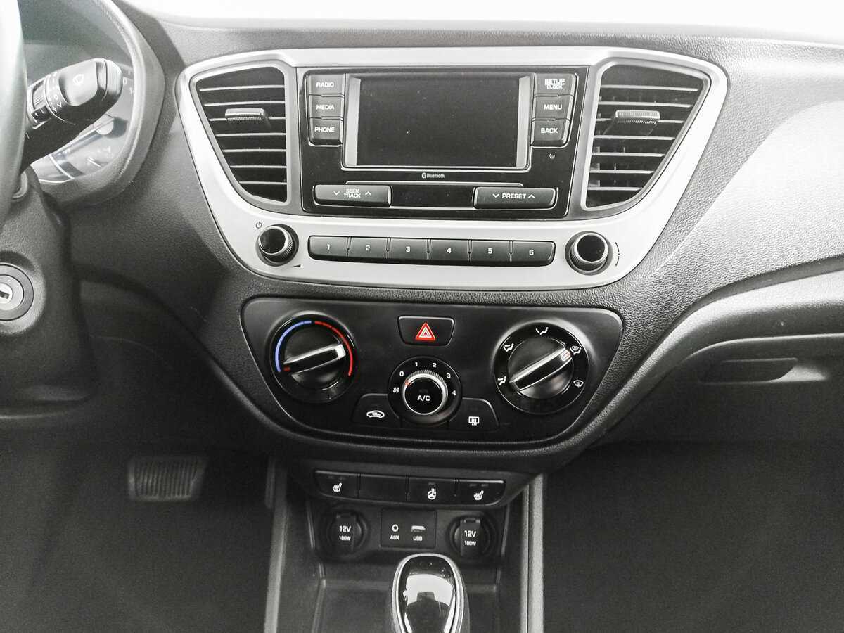 Купить Hyundai Solaris, 2017, 171 004 км, фото №13