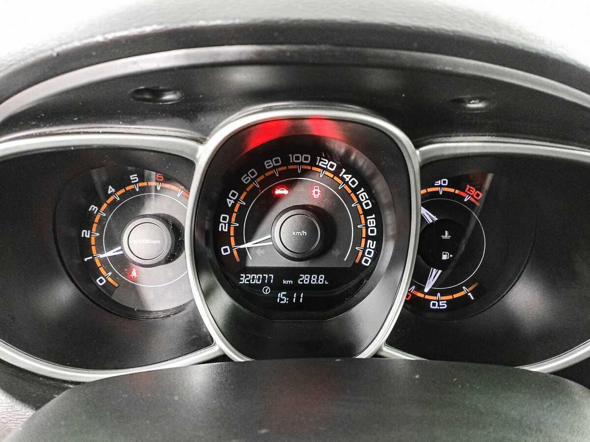 Купить Lada (ВАЗ) Vesta SW Cross, 2017, 320 079 км, фото №11