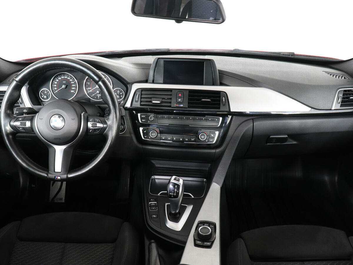 Купить BMW 3 серии 320i xDrive, 2018, 140 600 км, фото №11