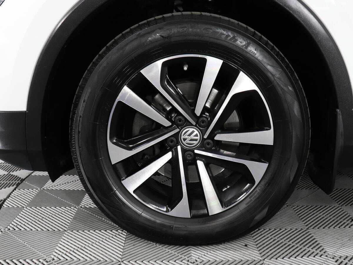 Купить Volkswagen Tiguan, 2019, 172 000 км, фото №9