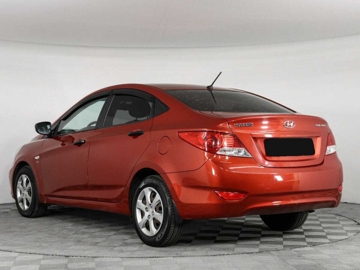 Купить Hyundai Solaris, 2013, 184 158 км, фото №4