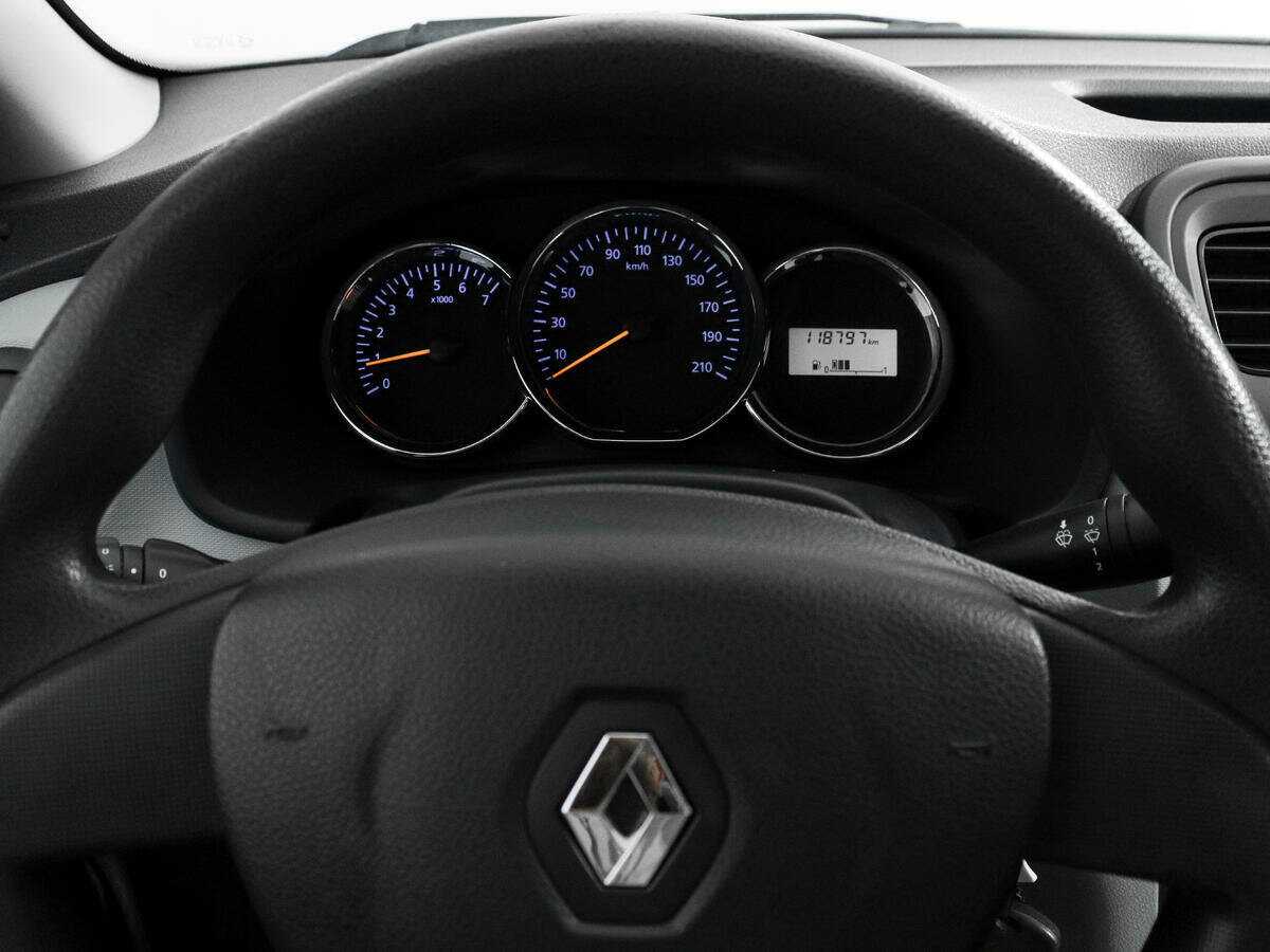 Купить Renault Logan, 2014, 118 796 км, фото №17