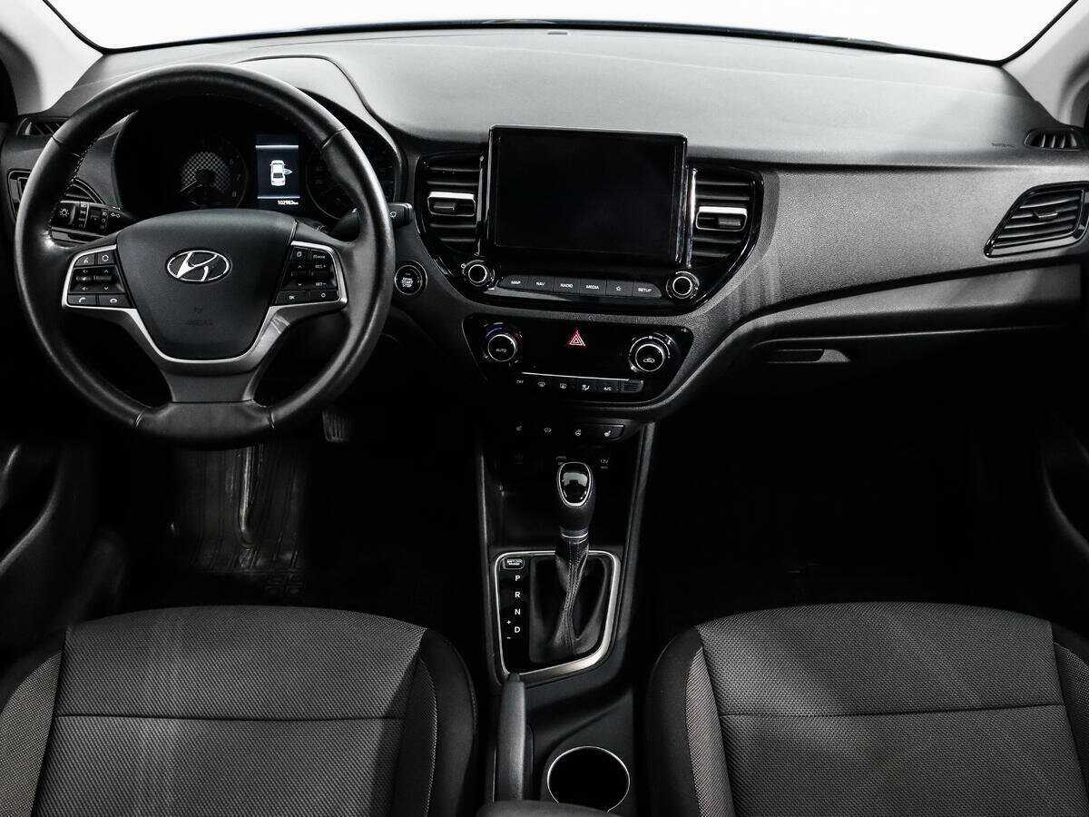 Купить Hyundai Solaris, 2021, 102 982 км, фото №13