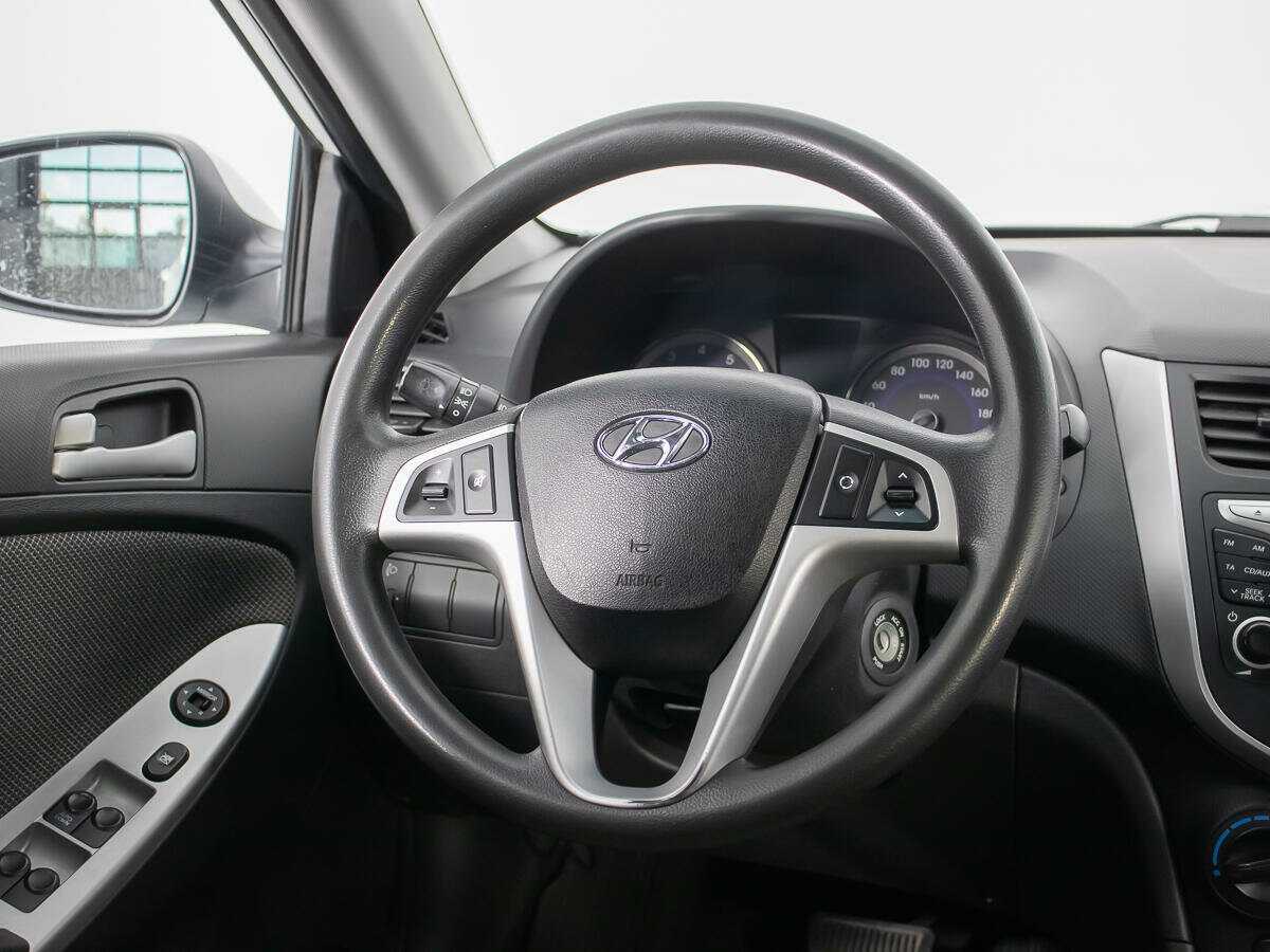 Купить Hyundai Solaris, 2012, 189 156 км, фото №15